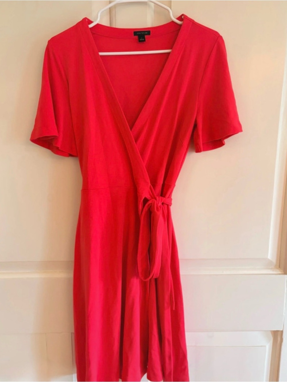 Ann Taylor Wrap Dress - Coral color/ Size 6